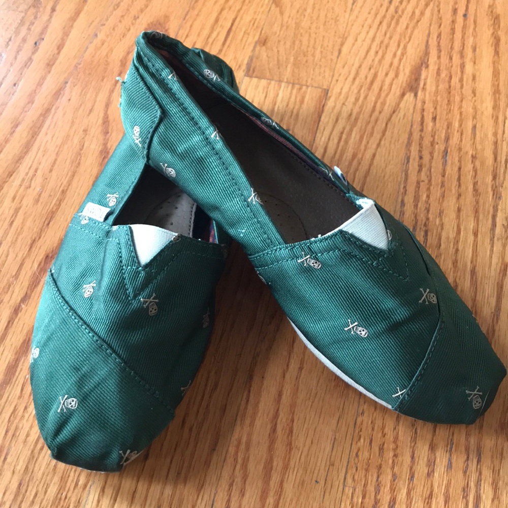 Satin Skull TOMS